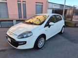 Fiat Punto Evo 1.3 Mjt 75 CV 5 porte turbina nuo - Fiat Punto Evo mit Diesel-Antrieb: 1.3