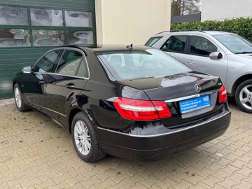 Mercedes E 250 - 9