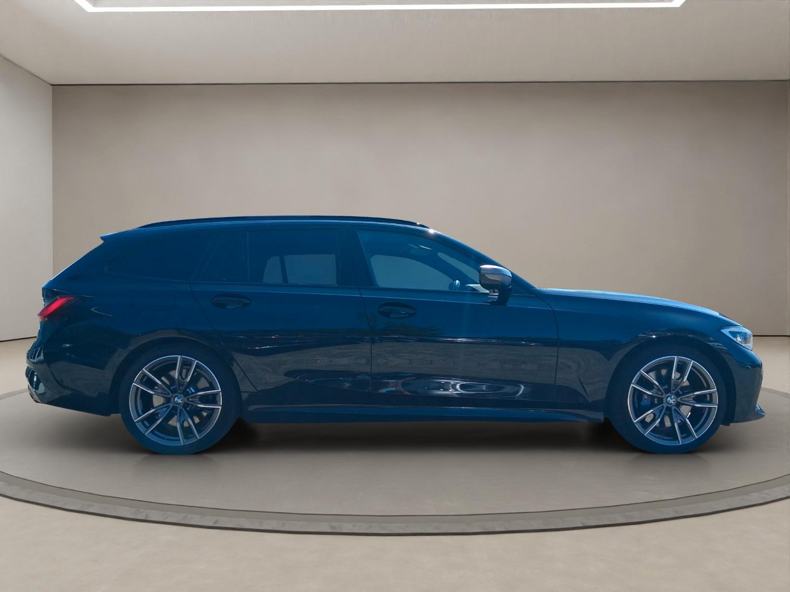 BMW M340i xDrive Touring*PANO*KAMERA*BMWSERVICE*8ALU