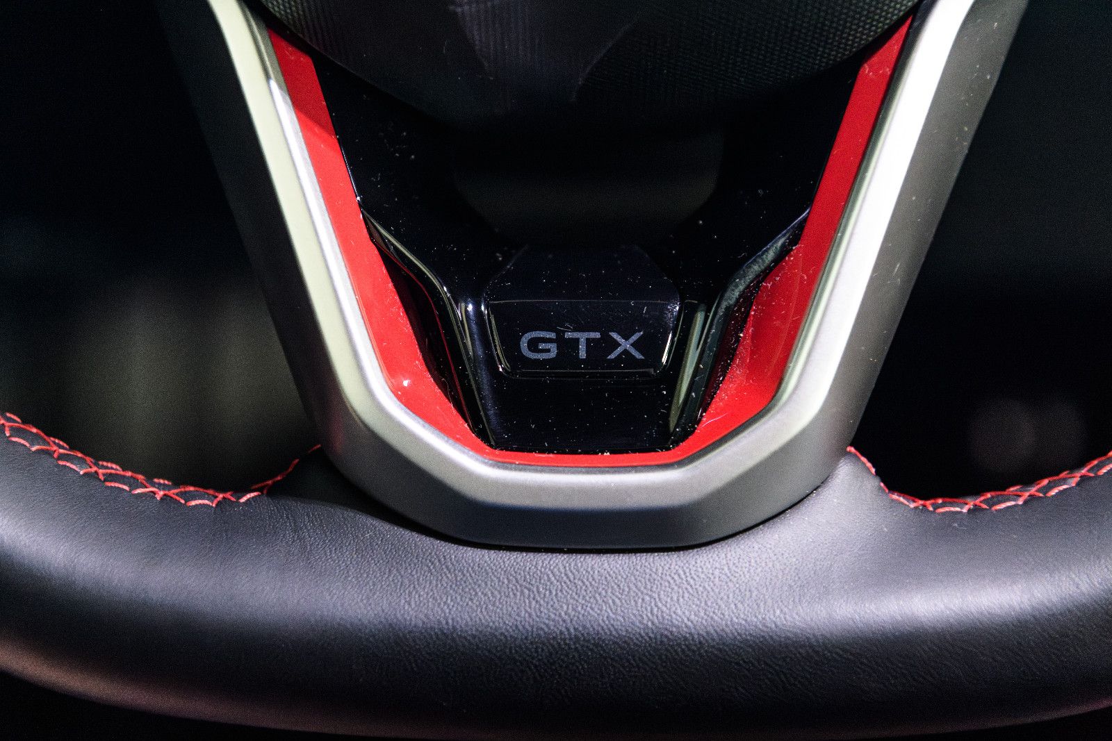 Fahrzeugabbildung Volkswagen ID.4 GTX 4Motion IQ-LED+360°KAM+E-HECK+WÄPU+APP