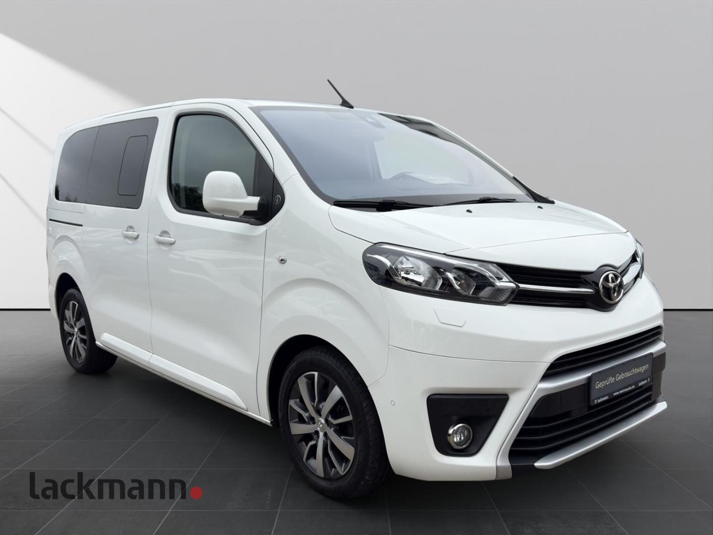 Toyota Proace Verso Compact TeamD *Navi*AHK*SafetySense