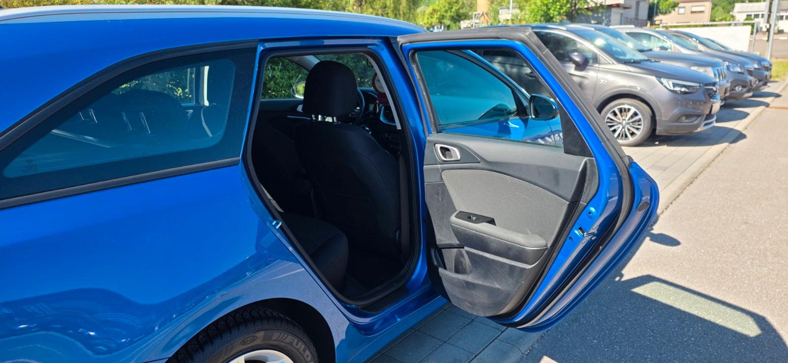 Kia ANDERE Ceed Sportswagon Edition 7