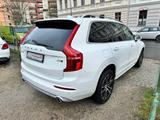 Volvo XC 90 XC90 Momentum AWD Scheckheft - Volvo XC90: Momentum