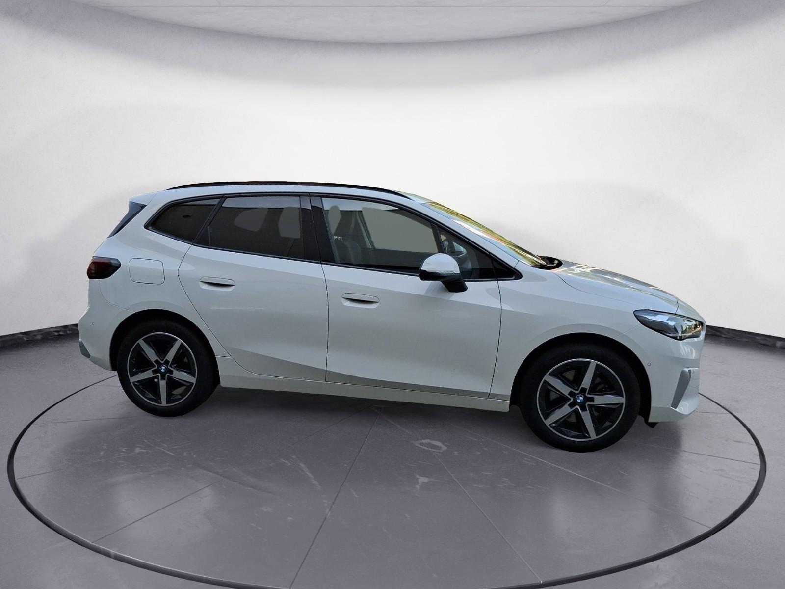 BMW 223d Active Tourer xDrive Navi DSG Tempom.aktiv 