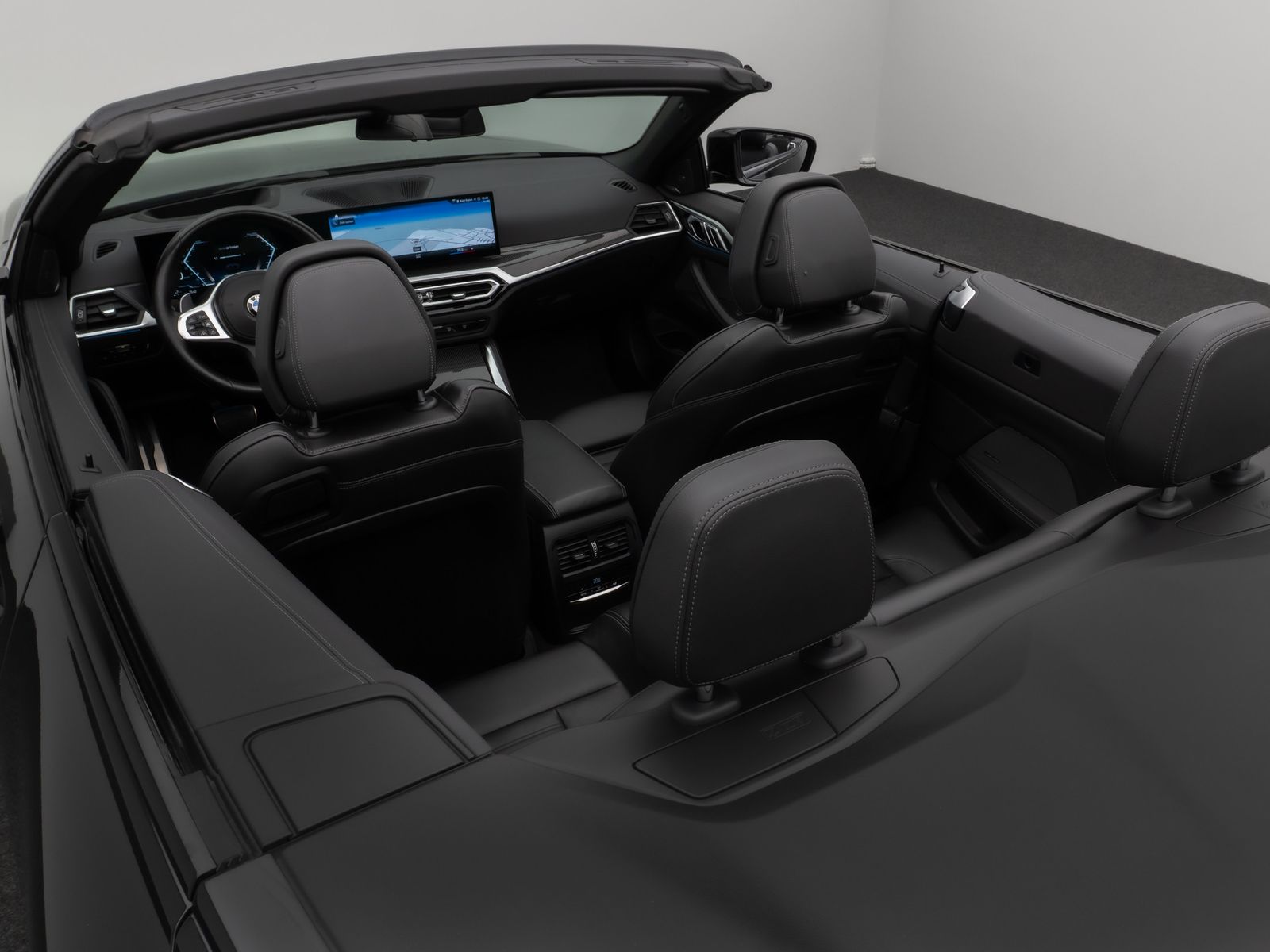 Fahrzeugabbildung BMW M440i xD Cabrio DAB Kamera HUD ACC H/K 19Zoll
