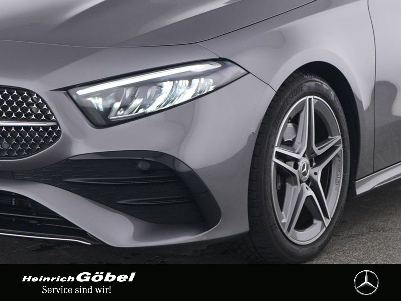 Fahrzeugabbildung Mercedes-Benz A 200 AMG+FAHRASSIST+AMBIENTE+LED+KAMERA+CARPLAY