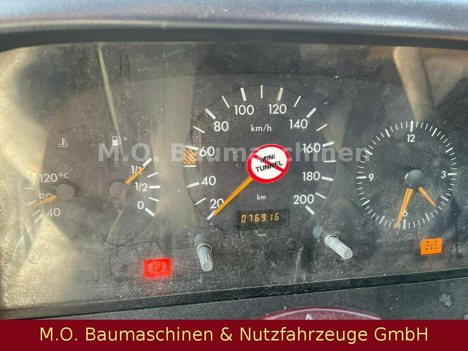 Fahrzeugabbildung Mercedes-Benz 308 cdi Sprinter / 20 m Bühne /