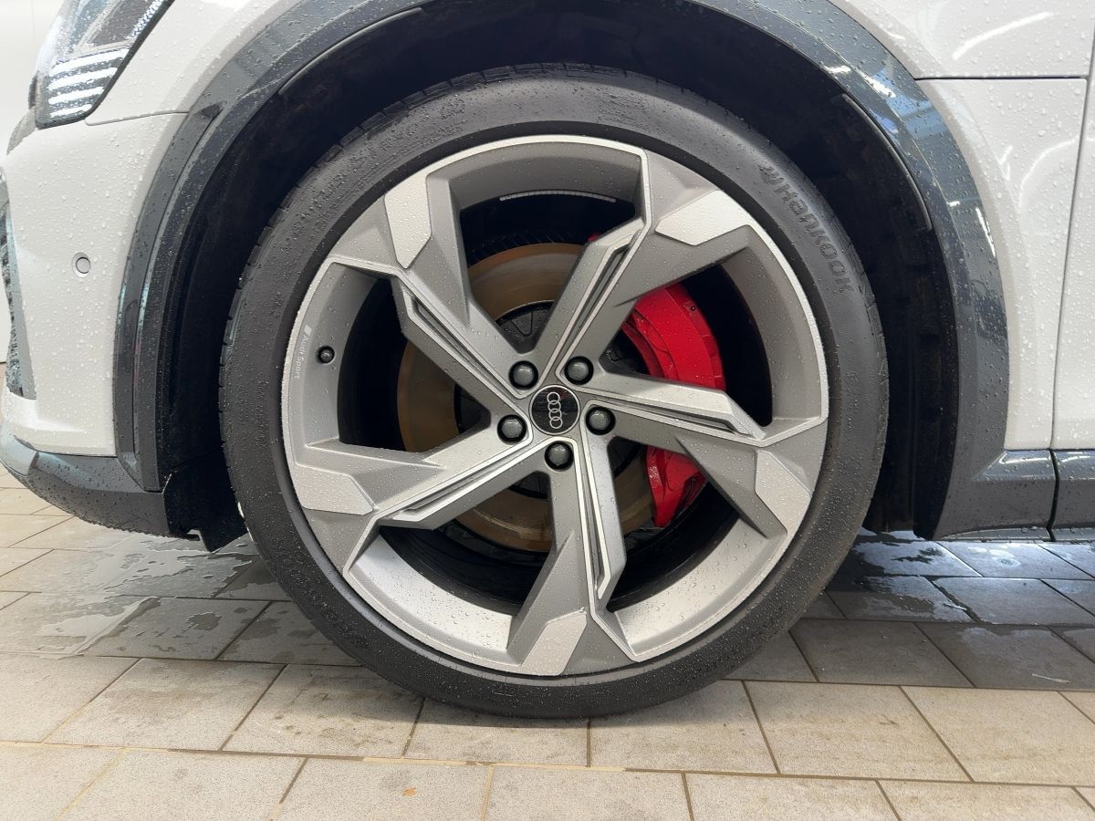 Audi SQ8 e-tron - Bild 19