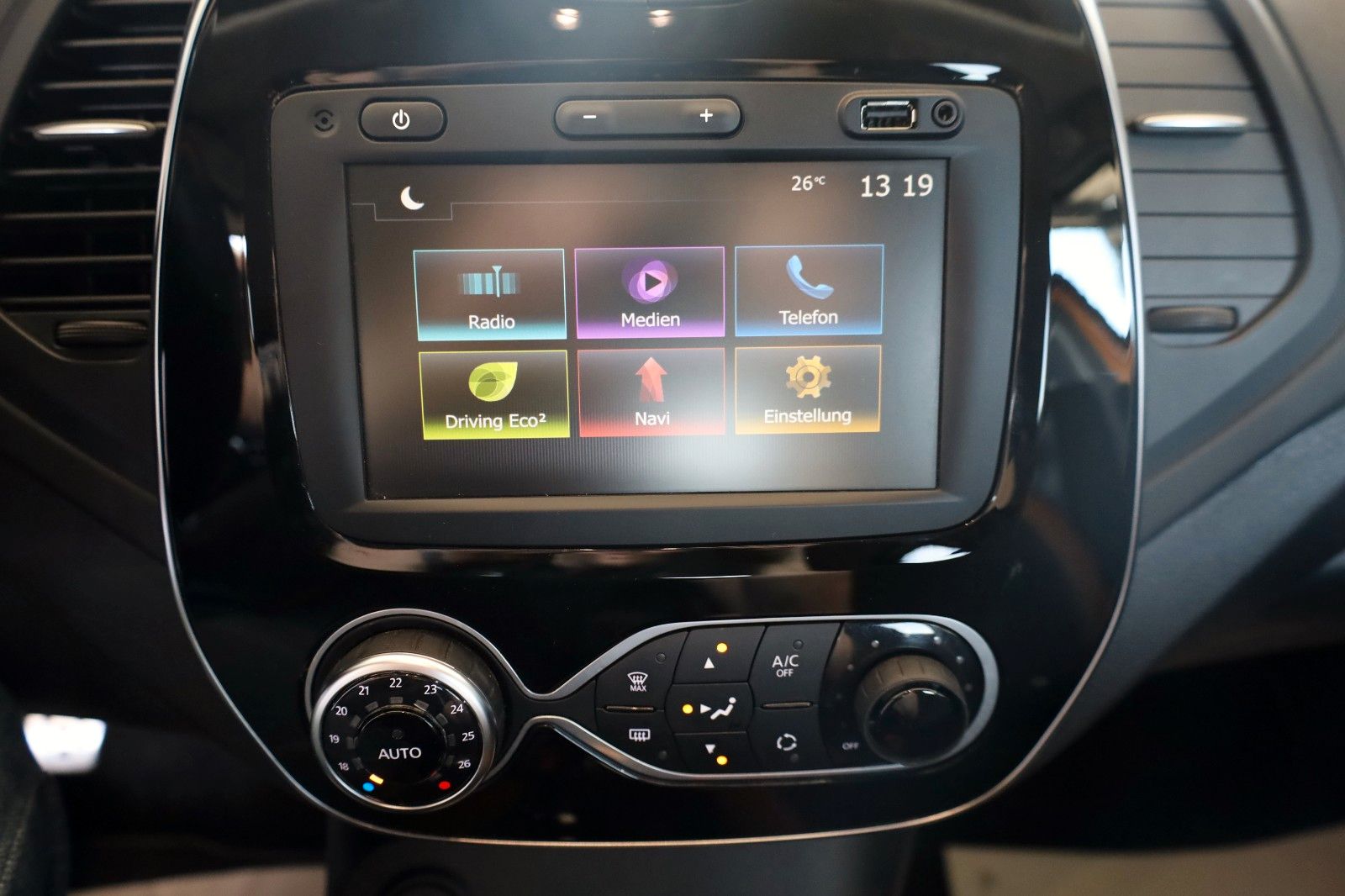 Fahrzeugabbildung Renault Captur Collection Navi,SH,PDC,Kamera