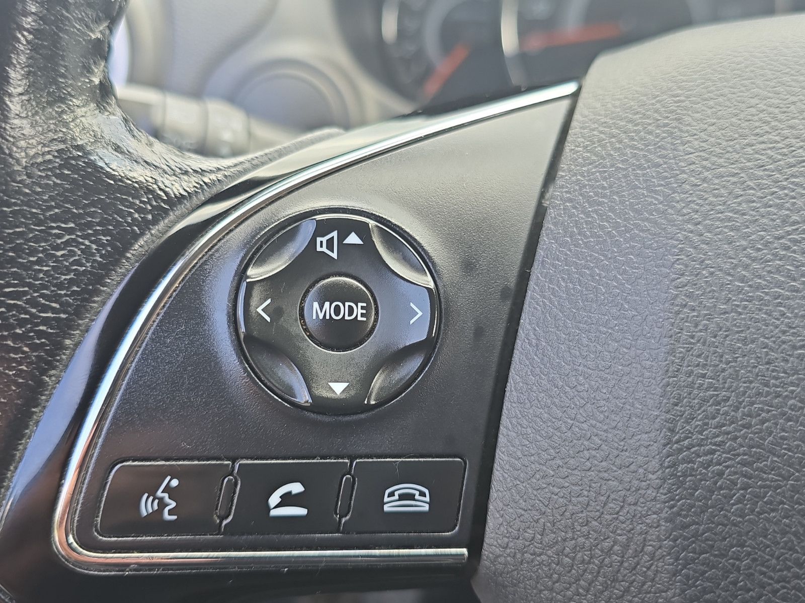 Fahrzeugabbildung Mitsubishi Space Star Diamant Edition+AUS 1.HAND FALTDACH