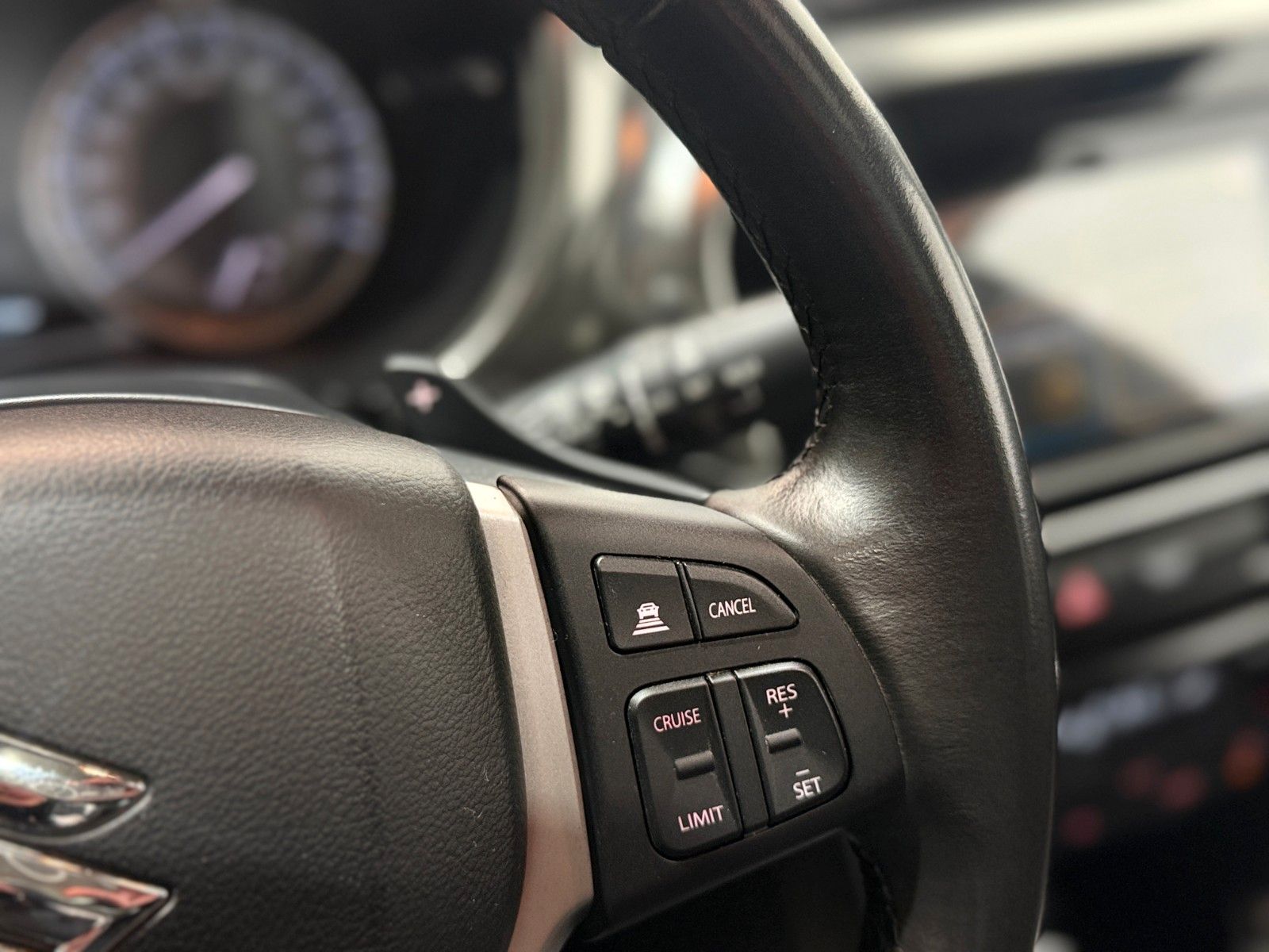 Fahrzeugabbildung Suzuki Vitara 1.4 BOOSTERJET Hybrid Comfort+ 4x4 Autom.