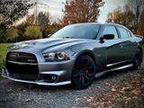 Dodge Charger SRT8  6,4  - Dodge Charger: Srt 8