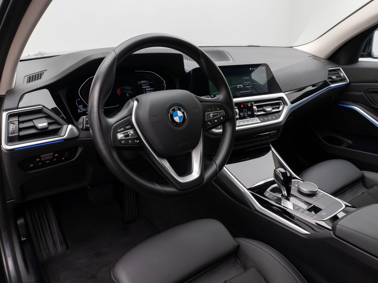 Fahrzeugabbildung BMW 320d SportLine DAB PDC Geschwindigkeitsreg Alarm