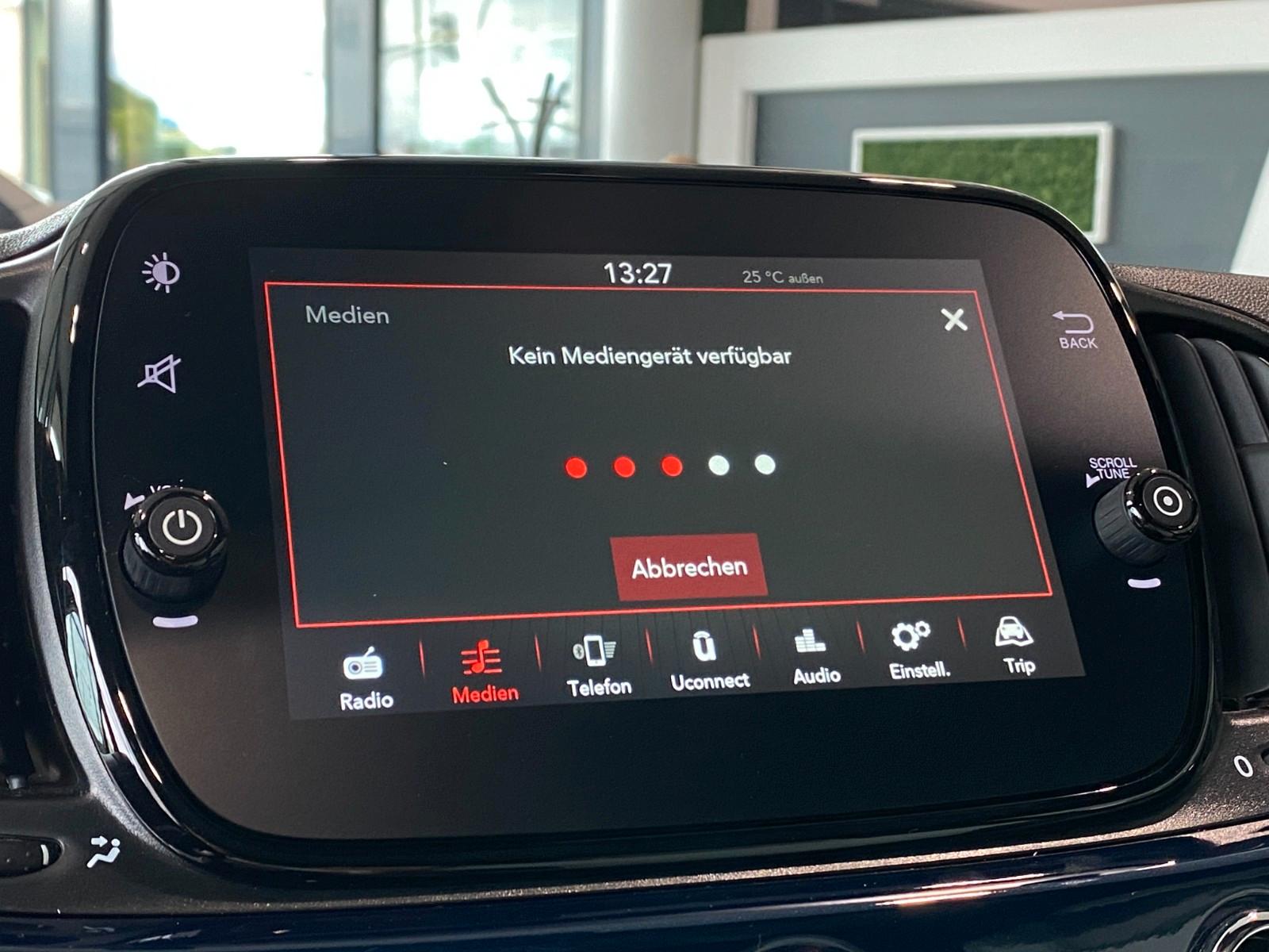Fiat 500 1.0 Mild Hybrid Dolcevita Pano DAB PDC