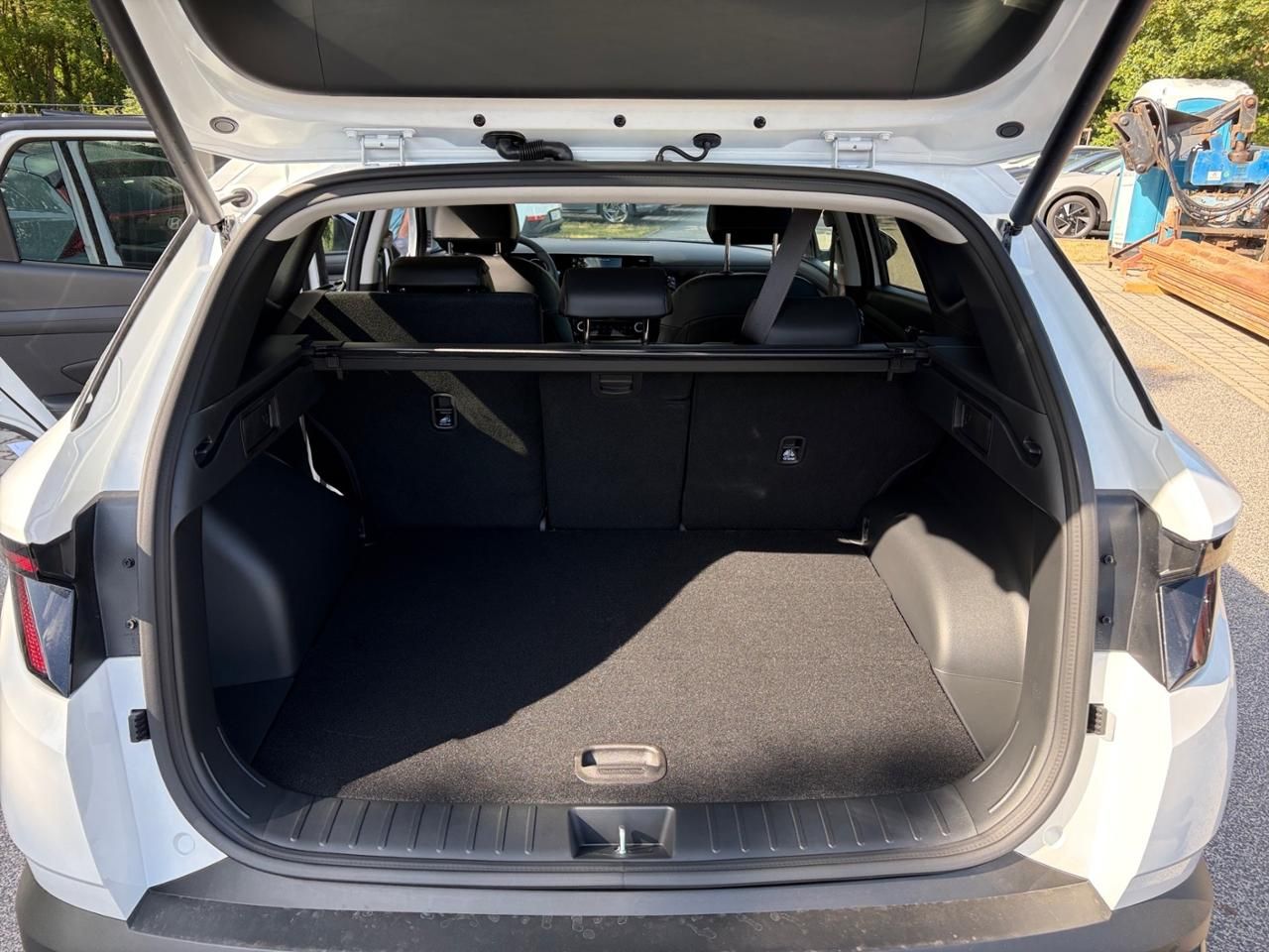 Fahrzeugabbildung Hyundai TUCSON TREND *LHZ*SHZ*KRELL*ACC*