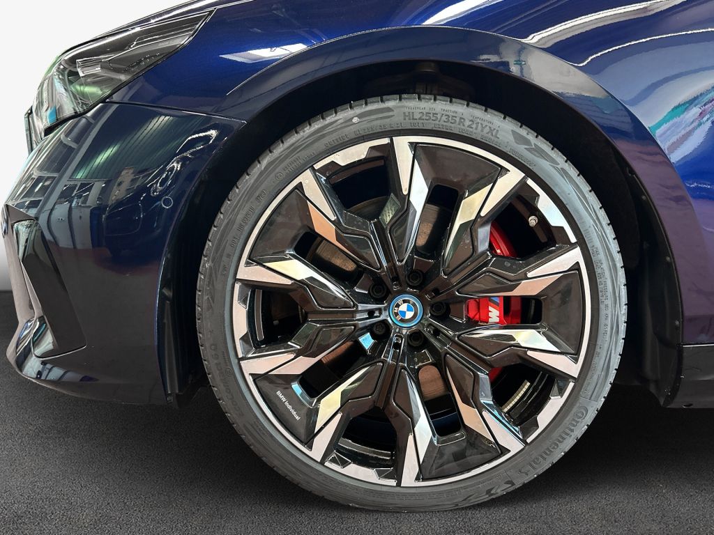 BMW i5 M60 foto 7