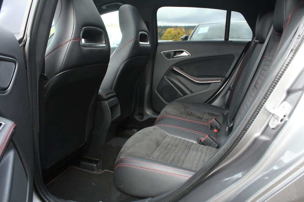 Mercedes-Benz CLA 180 Shooting Brake