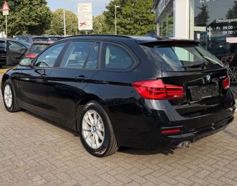 BMW 320 - 4