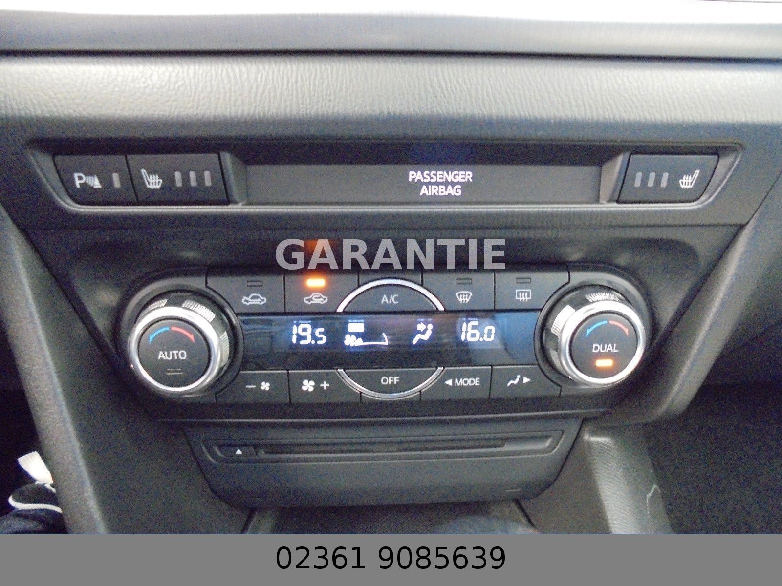 Fahrzeugabbildung Mazda 3 Lim. Sports-Line Klima/Leder/Navi/Xenon/Head U
