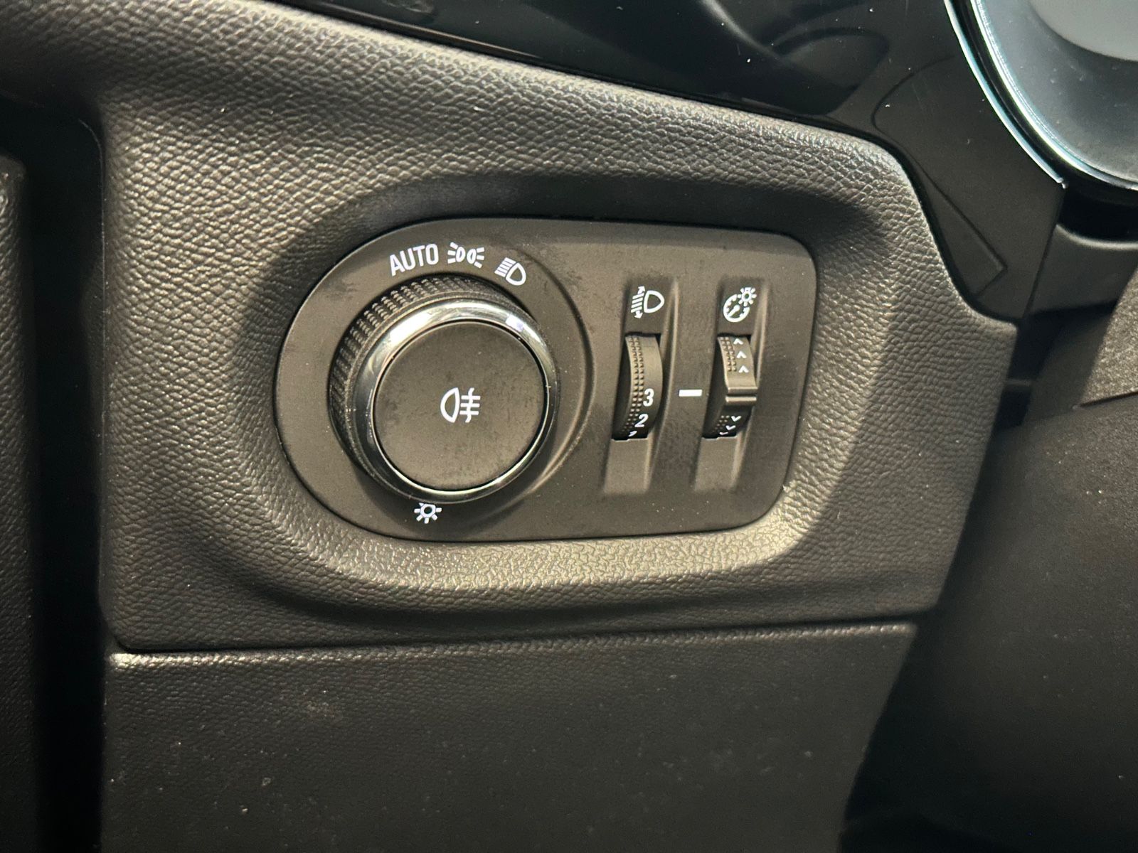Fahrzeugabbildung Opel Corsa F YES*Carplay*Allwetter*SHZ*LHZ*PDC*LED