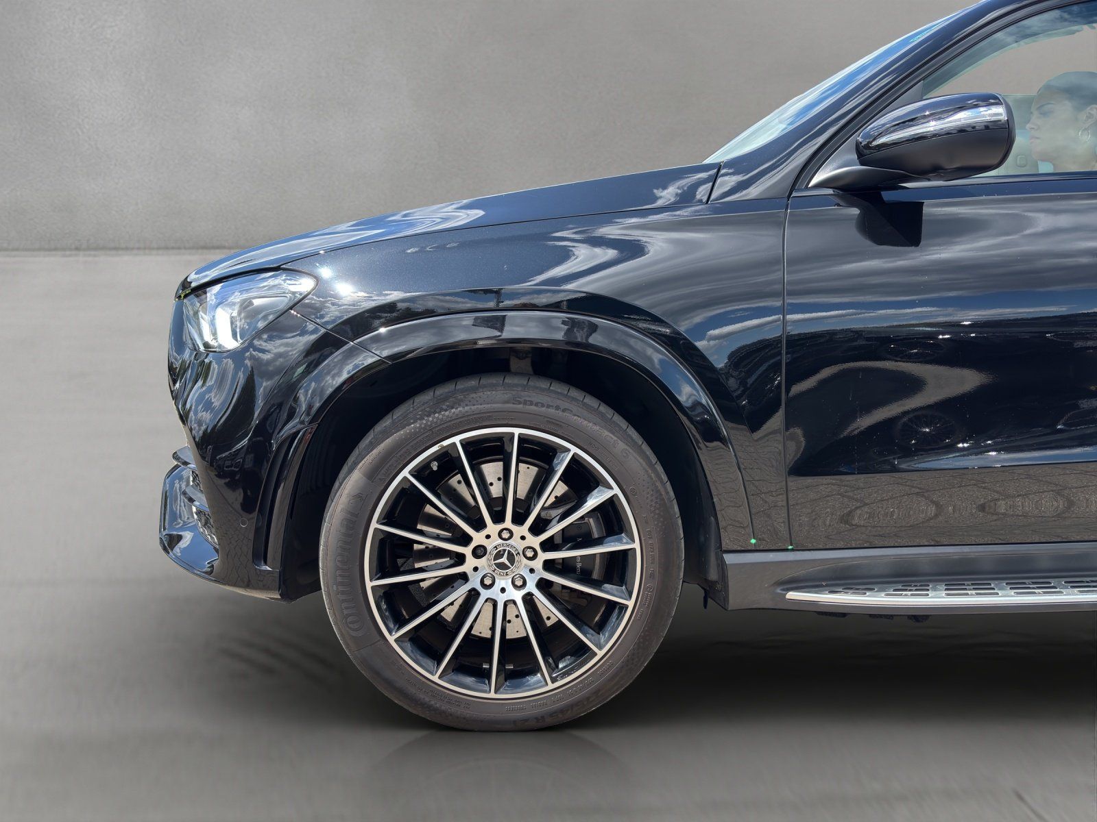 Fahrzeugabbildung Mercedes-Benz GLE 350 de 4M AMG Burm. DISTRO Massage PANO 360°