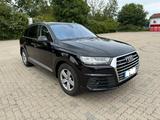 Audi Q7 3.0 TDI sehr gute Ausstattung - Audi Q7 in Braunschweig