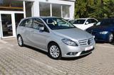 Mercedes-Benz B 180 BlueEfficiency*NAVI*LEDER*SHZ*PDC - Mercedes-Benz B 180: Blueefficiency