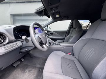 Toyota C-HR - 11