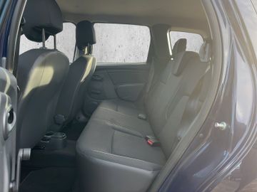 Dacia Duster 1.6 Prestige AHK+Navi+SHZ+LM+SoundSys