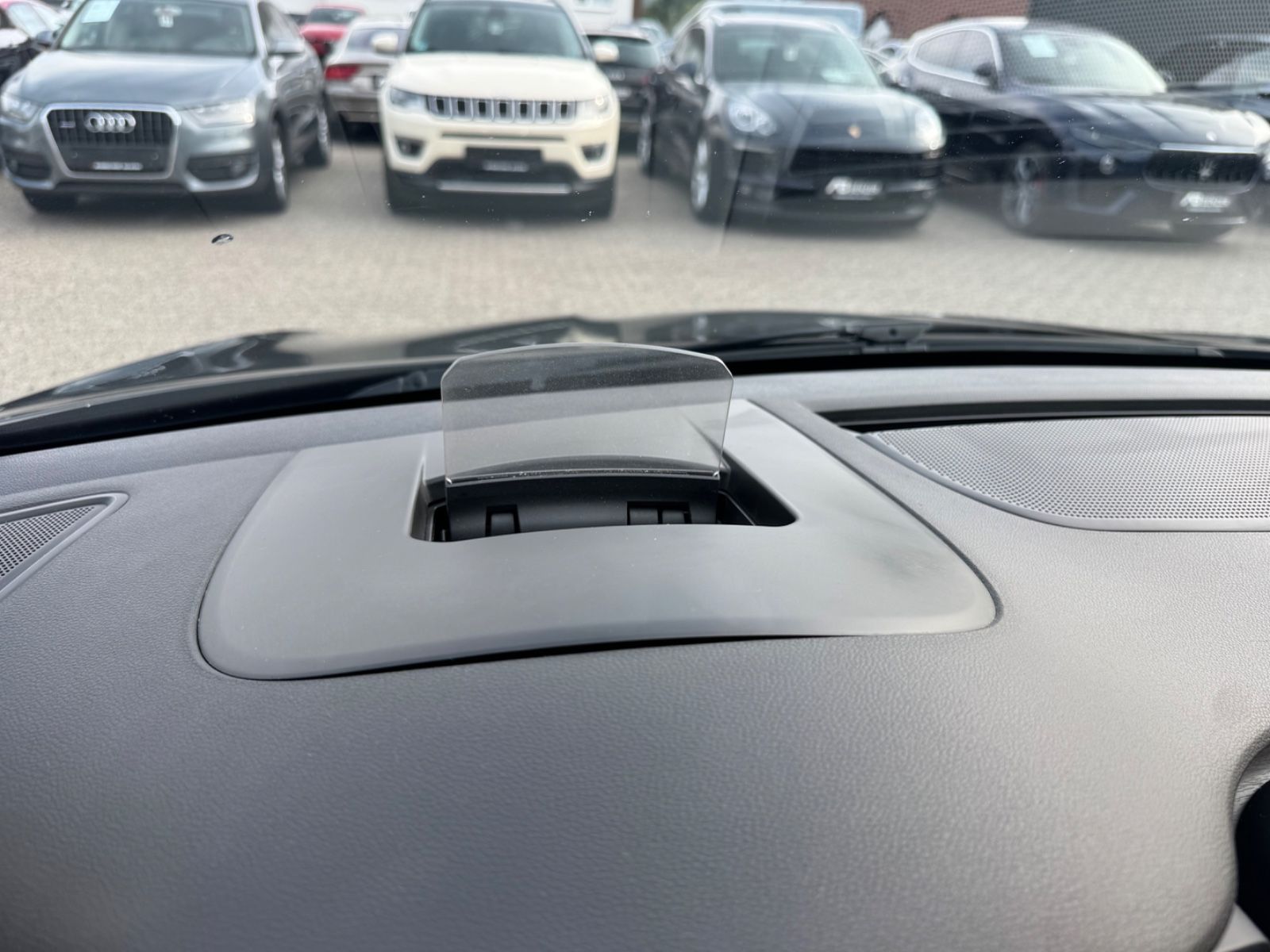 Fahrzeugabbildung Renault Talisman Initiale Paris/PANO/R-Cam/AHK/CarPlay/