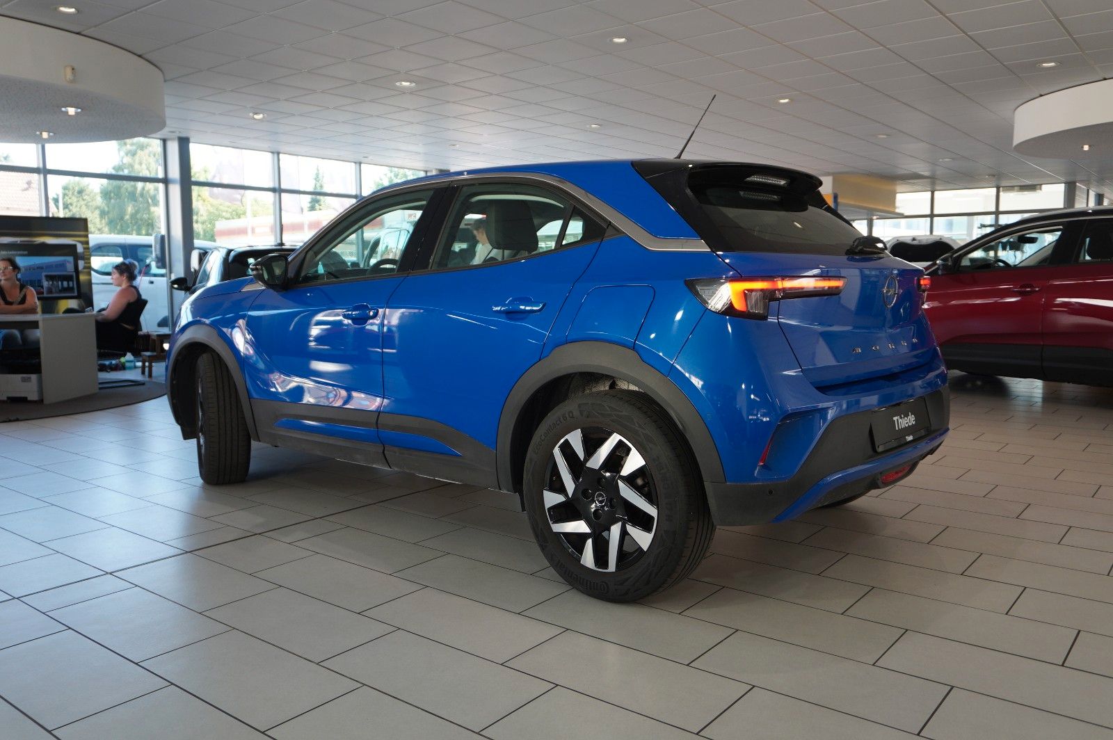 Fahrzeugabbildung Opel Mokka ELEGANCE 1.2T NAVI/LED/KAMERA/SPORT/SH/DAB
