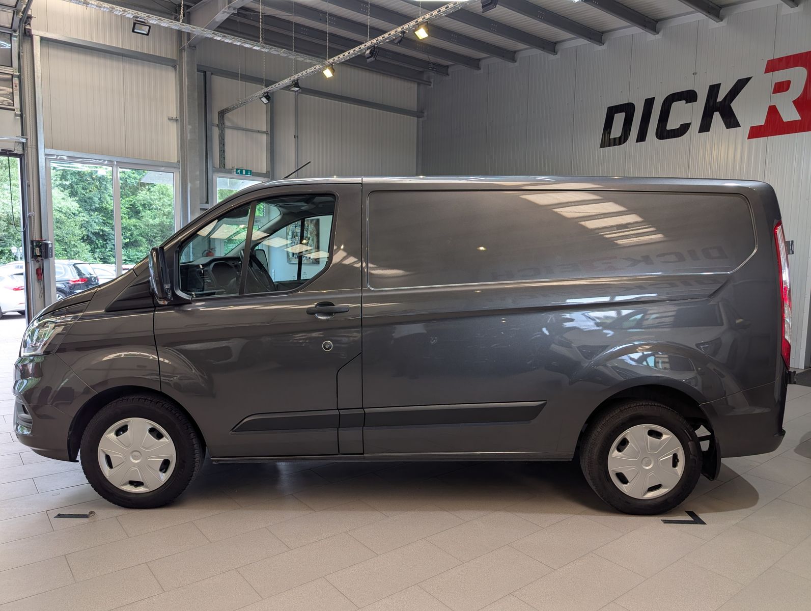 Fahrzeugabbildung Ford Transit Custom 280 L1 Trend Regal LED KAMERA ACC