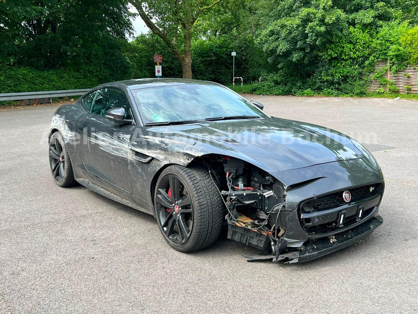 Jaguar F-Type Coupe R AWD Pano