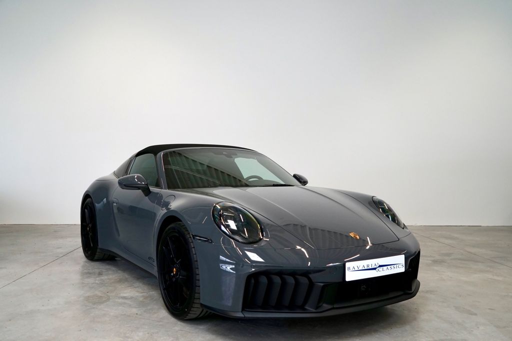 Porsche Targa 4 GTS + MY25 + CARBON + BOSE + 360