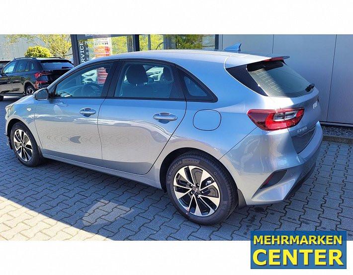 Kia cee'd 1.5 Spin *Shzg*Lhzg*PDC*Cam*16Zoll*Navi