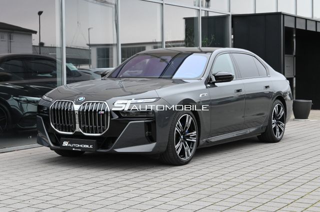 BMW i7 M70 xDrive °UVP 223.369€°VOLLLEDER+ALCANTARA°