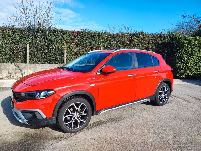 Autres Fiat Tipo Red