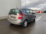 Mercedes-Benz A 160 Klima*CD*MFL - Mercedes-Benz A 160 mit Benzin-Antrieb: Kleinwagen