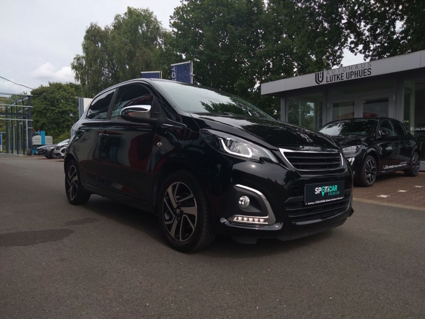 Fahrzeugabbildung Peugeot 108 Allure 1.0 VTi Top Flatrate El.Verdeck