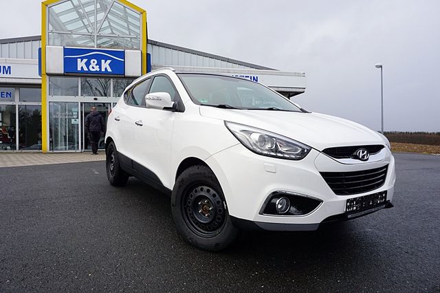 Hyundai ix35 4WD, Allrad, Leder, Xenon, Navi, Kamera