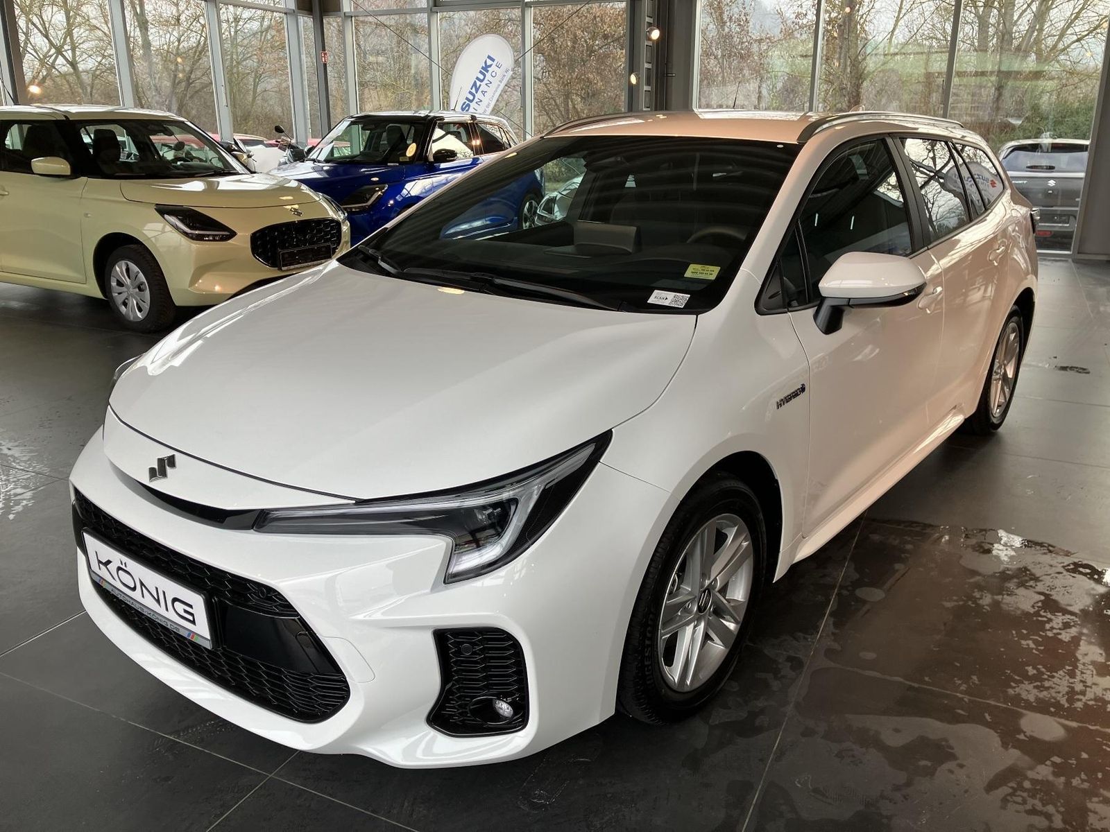 Suzuki Swace - Bild 1