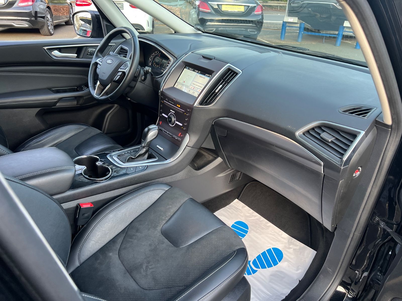 Fahrzeugabbildung Ford S-MAX Titanium ST LINE *KAMERA*MEMORY*LED*