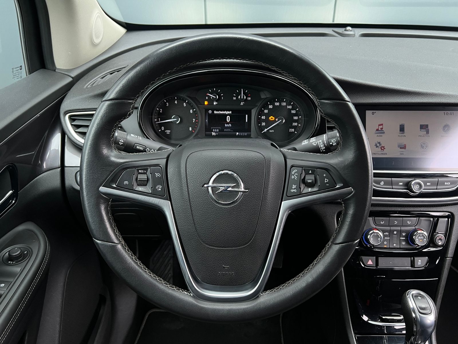 Fahrzeugabbildung Opel Mokka X Innovation 1.4 Turbo Automatik *AHK, Nav