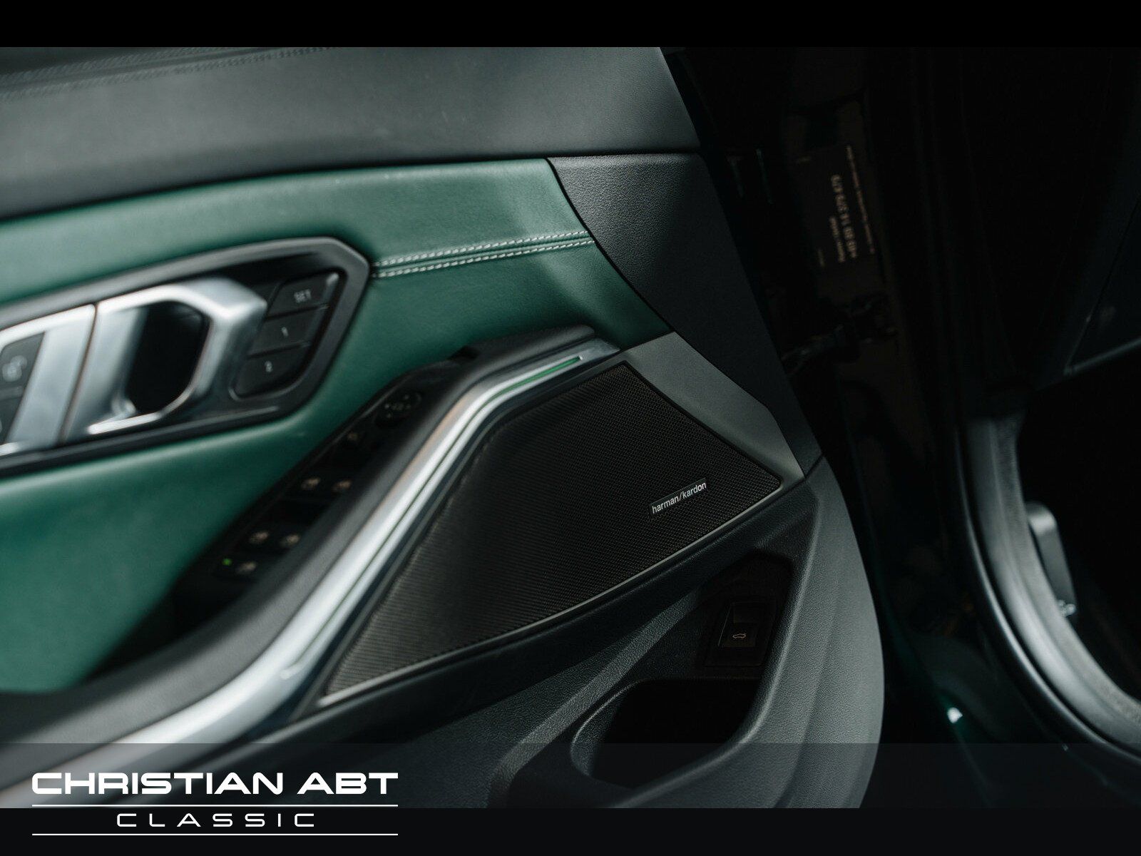 Fahrzeugabbildung ALPINA B3 Touring * 20 Zoll * Lavalina Live Cockpit