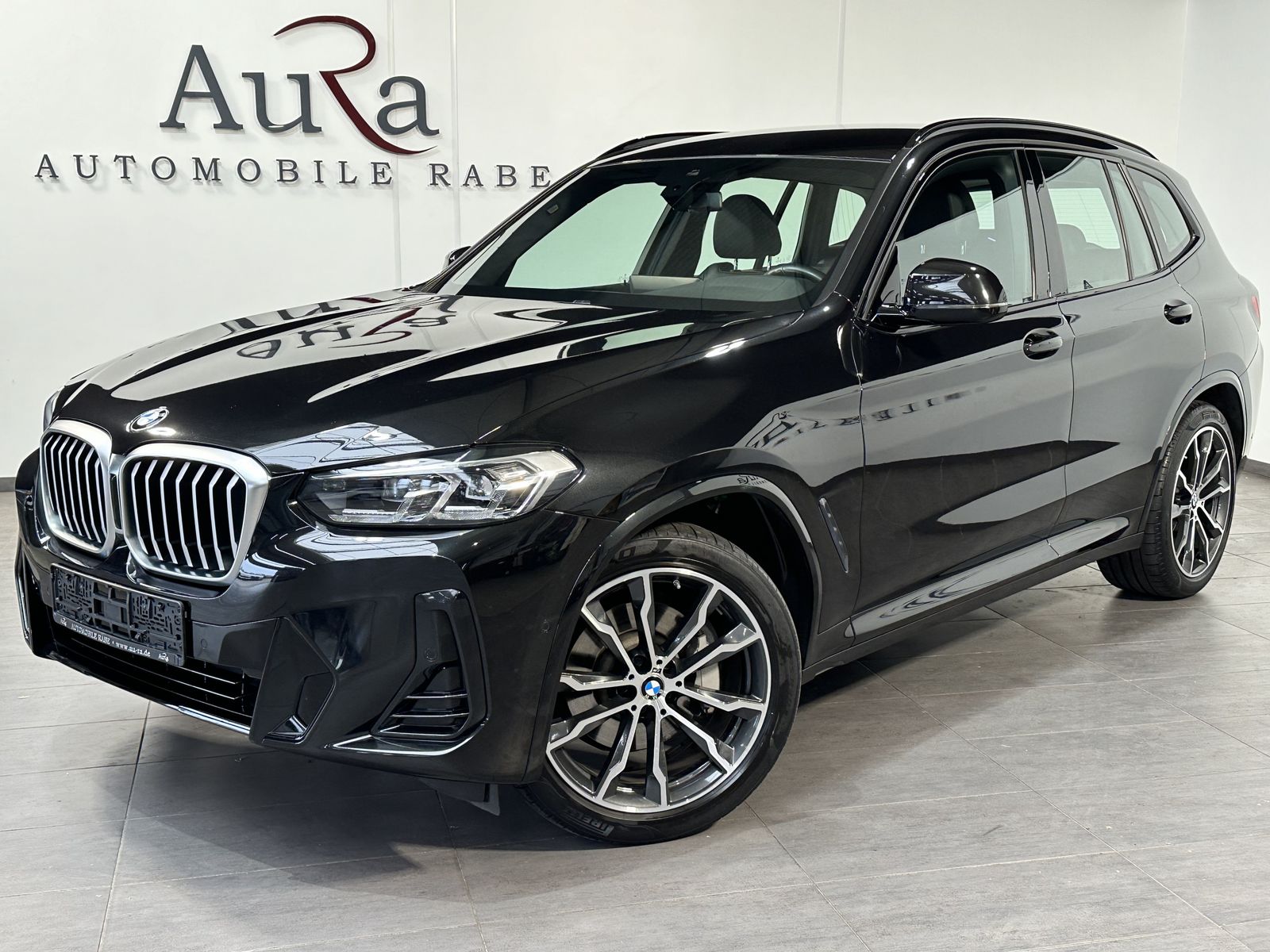 Fahrzeugabbildung BMW X3 xDrive30d M-Sport NAV+LED+AHK+20ZOLL+DAB+1HD