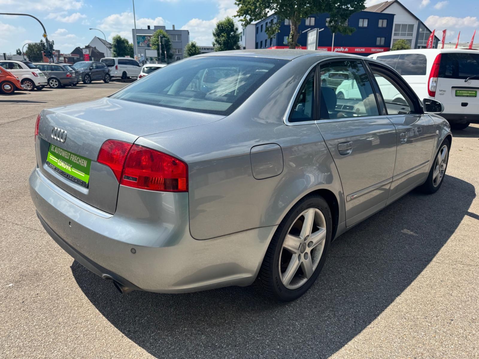 Audi A4 2.0 T FSI*AUTOM*KLIMA*SERVO*200PS*TÜV/NEU*