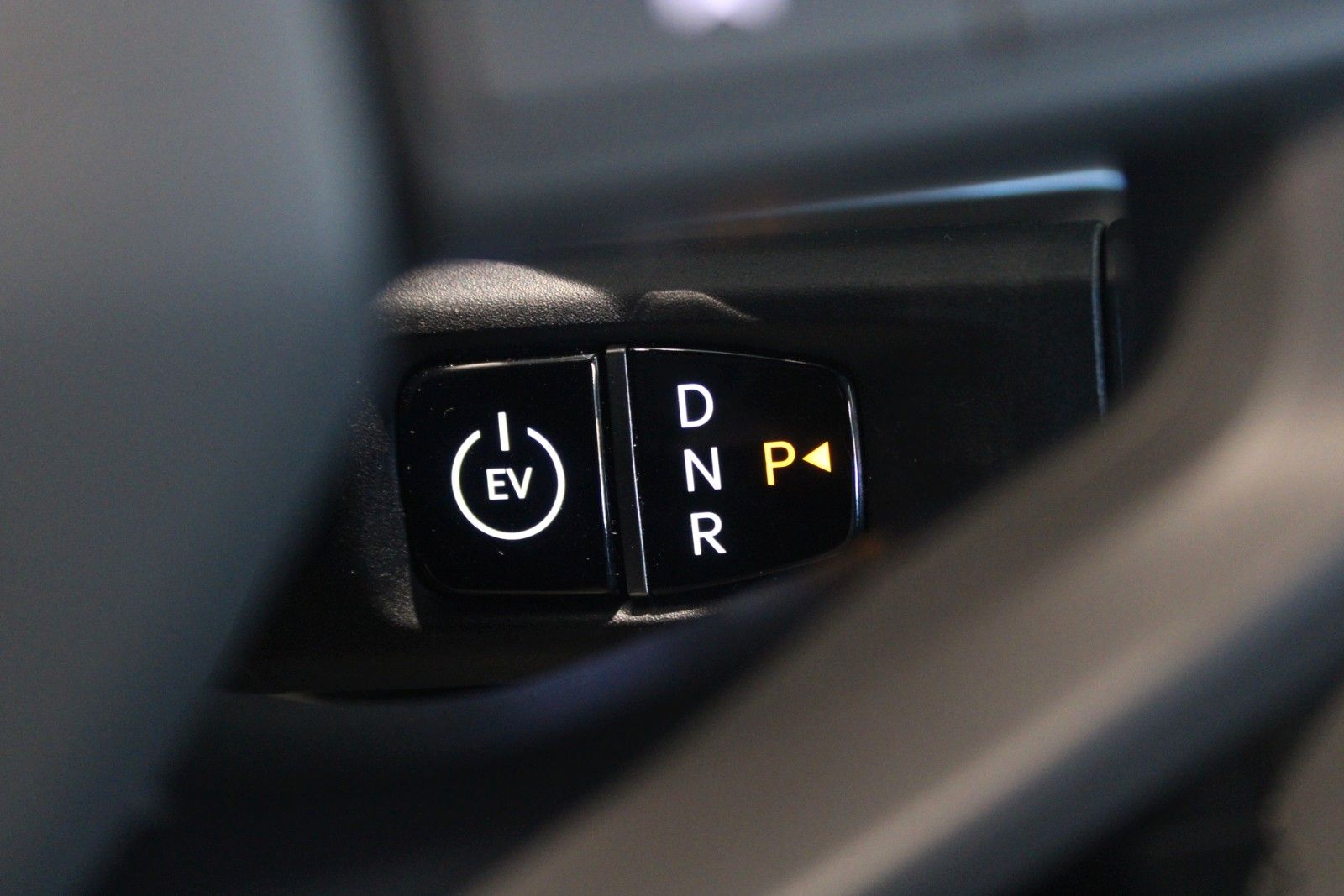 Fahrzeugabbildung Kia EV 2 42,2 kWh Air Wärmepumpe + WINTER-PAKET