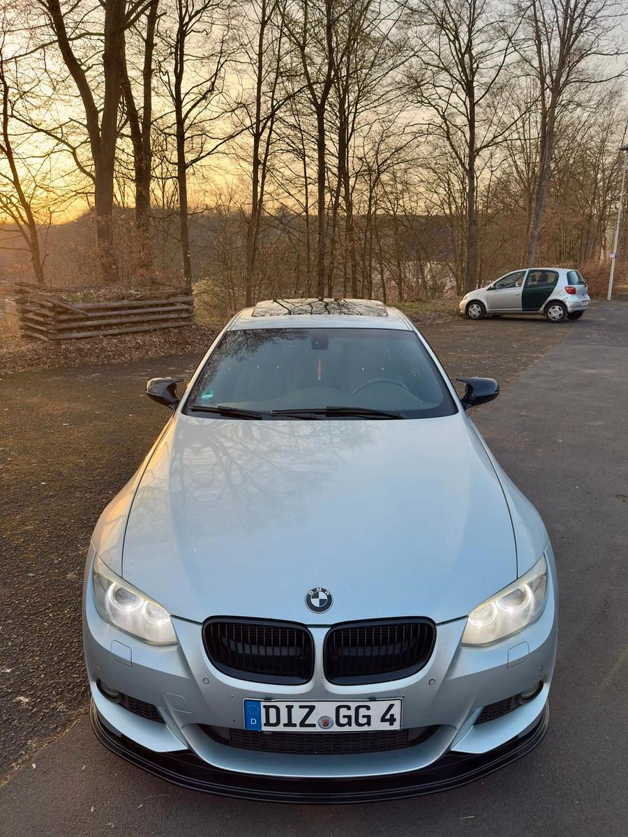 BMW 320 3 Coupe 320d. TÜV bis März 2011