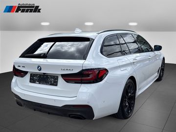 BMW 520d xDrive Touring M Sportpaket Head-Up HiFi