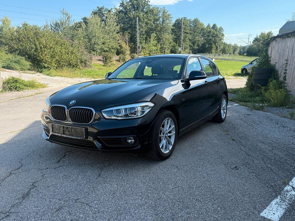 Image of BMW 120